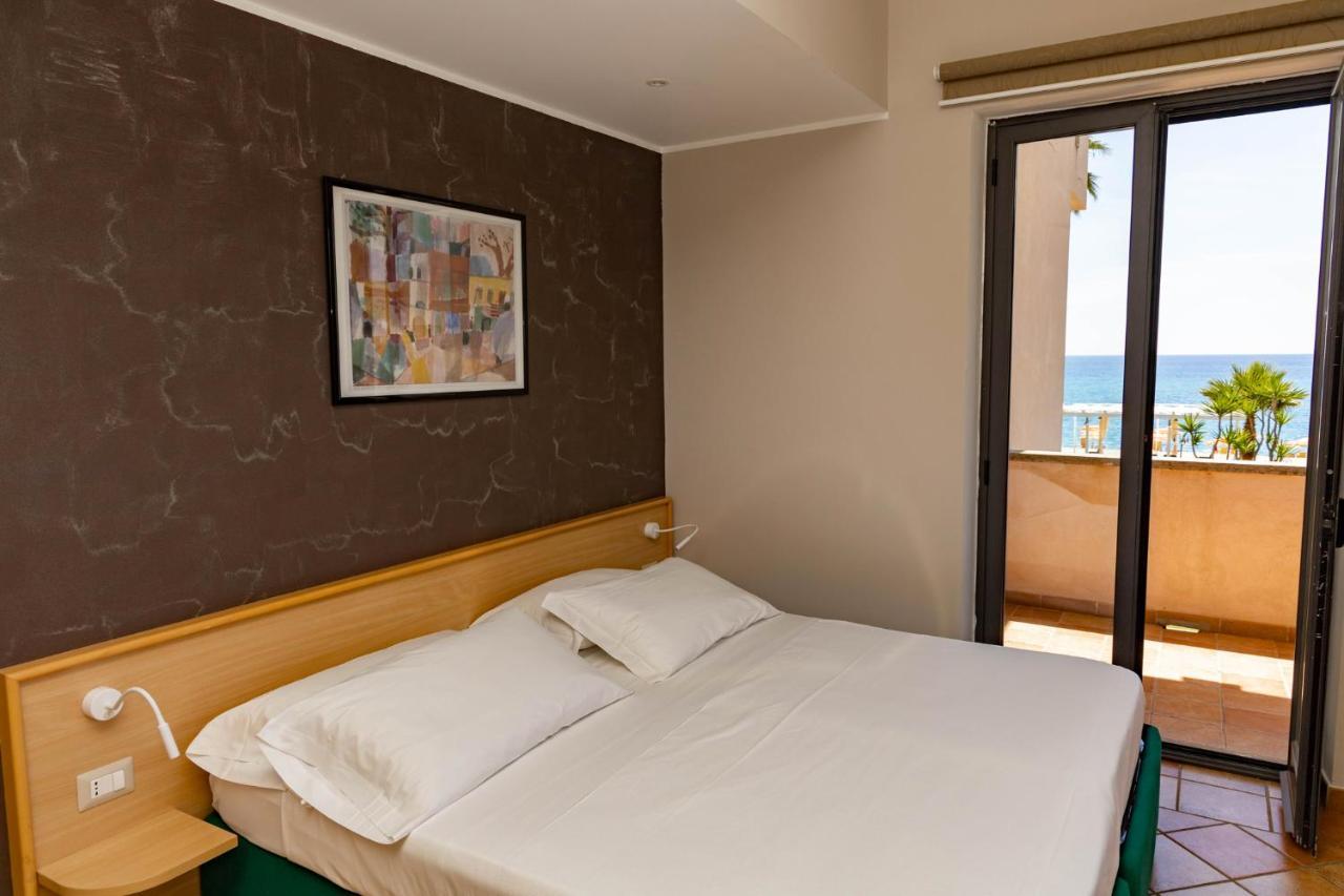 Hotel Federica رياس مارينا المظهر الخارجي الصورة