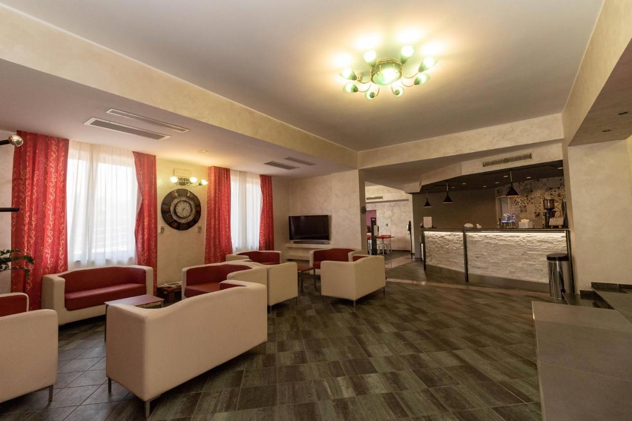 Hotel Federica رياس مارينا المظهر الخارجي الصورة