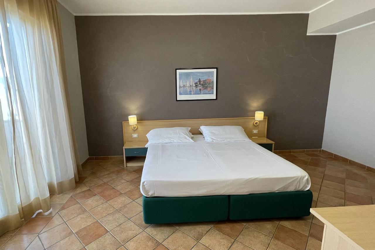 Hotel Federica رياس مارينا المظهر الخارجي الصورة